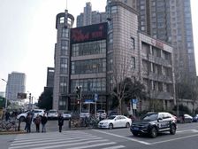 北外滩超低租金,高度接近六米,适合密室,剧本杀,文体项目等行