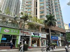 688万买福田口岸站餐饮街铺 租金3万