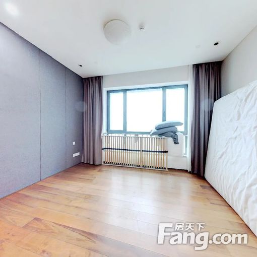 整租海逸天成 3室2厅 东南