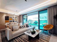 4号线地铁口,准现房精装修