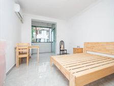 老房东帮买进,总价低,精装修一门关,可用,看房方便,价格好谈