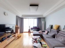 新港名城花园164.08平4房新区核心地段出门公园,教育资源