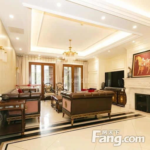 (专做香江)新出豪华装修,独栋,花园大,位置好,四面采光