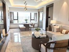 领南星河荣誉 128平4居 南北向精装修 安静不临街