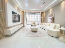 精装修家电全送(景观房)(带产权车位)视野开阔,定金交房急售