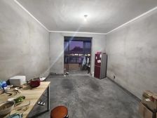 爱家新城5楼带阁楼,清水毛坯,看房随时!诚心卖