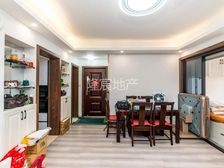 小户型,新式里弄,小区中心位置,得房率高,近商圈