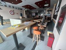 朝阳区高碑店通惠河旁195平可餐饮写字楼包围区位置好人流大