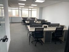 胜利门地铁口)红豆国际对面 锡银大厦80平带家具 火车站附近