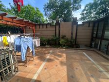 洋房一楼带80平院子)送3个车位精装修3室2卫飞机户中海九玺