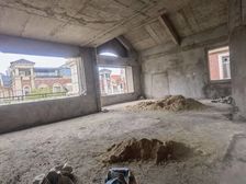 绿湖豪城独栋别墅出售,435平,送星空露台,送200平地下室