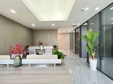 楷林IFC116平装修精致 全套家具 拎包办公 随时看房