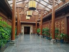 1800平米独栋四合院会所精装修全套家具30个车位价格面议