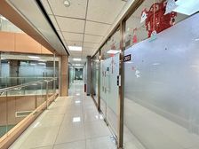 四惠东 联信大厦300平精装带家具 超高使用率 布局合理