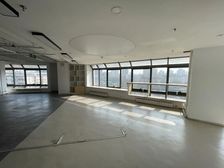 24h空调丨80使用率丨三面采光整面落地窗丨正对电梯南北通透