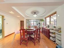 急卖联排边户 双车位省税 业主自住保养新随时看可谈