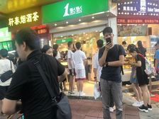 天河岗顶临街餐饮铺!(一口价21.8万业主直售)带稳定租约