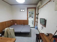 园小区 单间配套 35万元出售