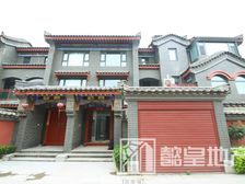 杨湾地铁口,河洛古城联排别墅,有车库有花园,随时看房