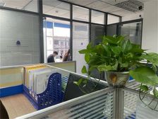 单价2,8/平 157平米落地窗可看苏州河景观飞洲时代大厦