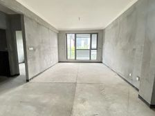 瘦西湖院子上叠好房出售毛坯4房位置好楼层好价格优有钥匙随时看