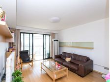 业主单边委托,已看好公园道三房,诚心出售,看房方便,值得一看