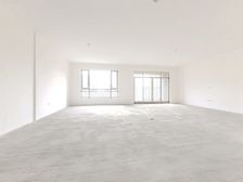 华润大横厅毛坯,看小区中庭游泳池,总价Z低Z诚心卖性价Z髙!