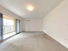 华润金悦湾低楼层,户型方正,客厅朝南对中庭总价低的一套同户型