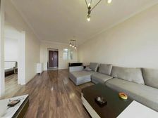 全成都二手房都有—只收2000中介费—高盛金融中心 2室南