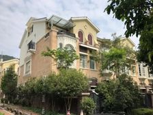 单边位,南北对流户型,带地下室,带电梯,单价8600一方。