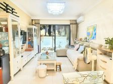 万科金色城市,97平三房两卫,满五唯一,急售239万