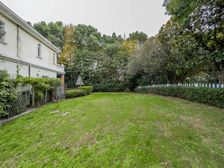 急卖!付款快可大优惠不靠路!占地1172平大花园西郊庄园