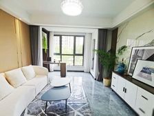 可做三居(内部特价留房)拎包入住,精装修现房,一梯一户随时看