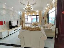 碧桂园天麓山(别墅)带车位 装修新潮 拎包入住