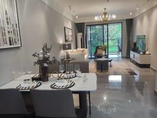 青云谱必看楼盘 !地铁口精装一线湖景洋房 现房! 即买即住!