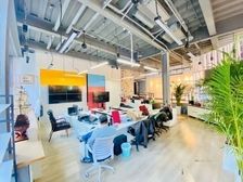 大望路独栋东郎 朗园传媒影视冰点价!尚8广告园双井国贸十里河