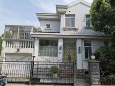 康虹佳园(别墅) 5室3厅5卫 简单装修 1780万元