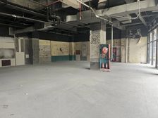 新天地写字楼底商出租!可做剧本杀、密室逃脱、超市类,无中介费