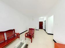 紧挨地铁口 全明南北向三房 户型周正诚意出售