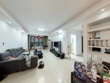 近地铁 保利麓谷林语 B区 精装三房