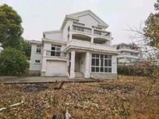 独栋别墅,占地855平,小区中|芯位置,花园集中