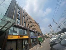 朝阳区惠河北街华汇大厦下 可餐饮业态不限