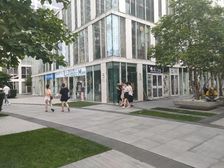 (优选商铺)国贸建外SOHO特价把角旺铺 咖啡服装等业态