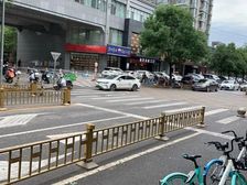 百子湾永辉旁餐饮底商转让,6米门头可明火户型方正业态不限