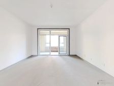 新上好楼层世茂拾贰府元宝户型 双卫 带地下车位