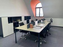 带全部家具 精装 功能间两个 有班车