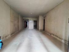 普天中央国际 毛坯大三房 低价卖