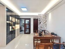 带200平大平台 松湖碧桂园 精装3房2厅 实现城市种地种花