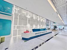 10米大前台!集团总部选址!4面采光200工位,空调全天自控