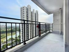 西三环碧桂园凤凰城 湖景房不临路,有本满2年 送车位,1号线